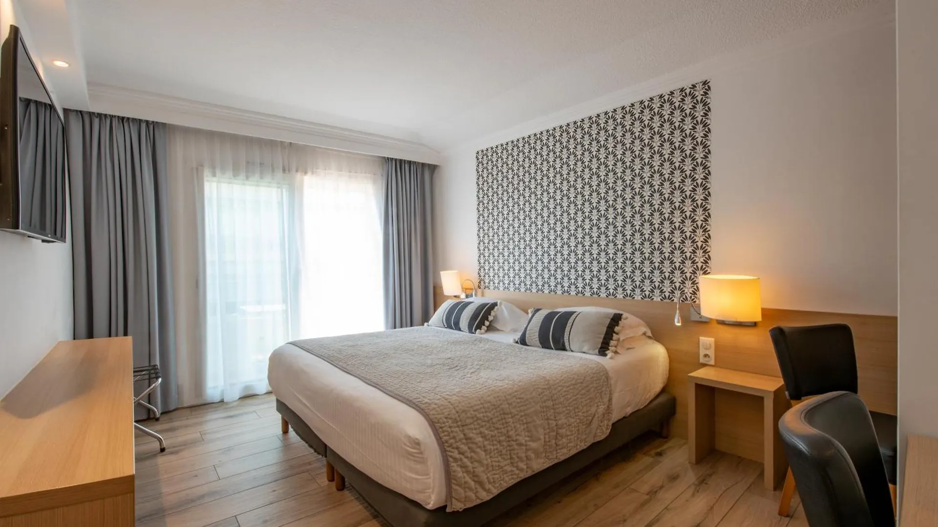 Le Petit Prince Sainte-Maxime Hotel
