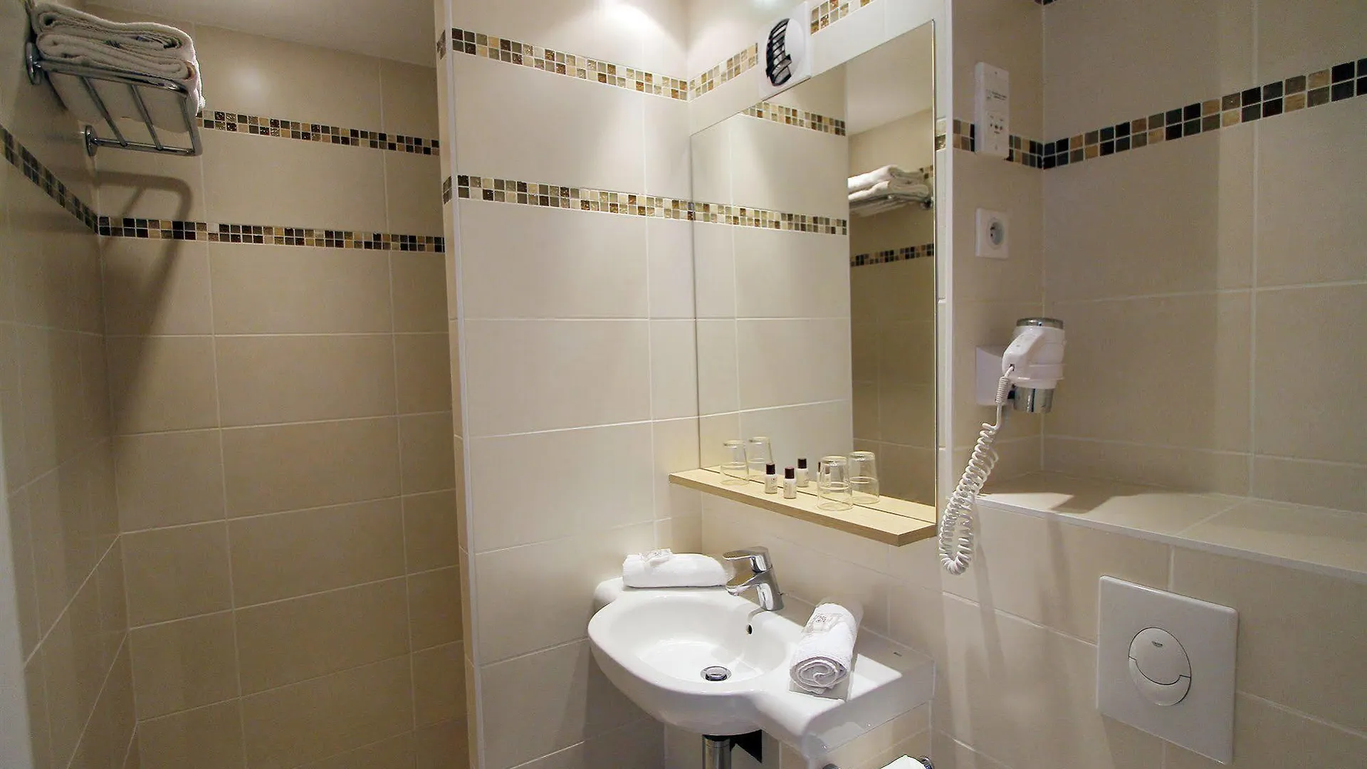 *** Hotel Le Petit Prince Sainte-Maxime France